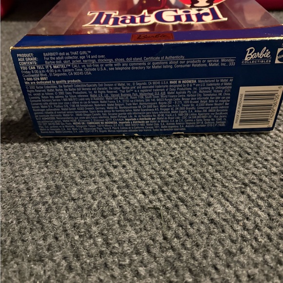 That Girl TV Show Collector Barbie Doll - Picture 2 of 4